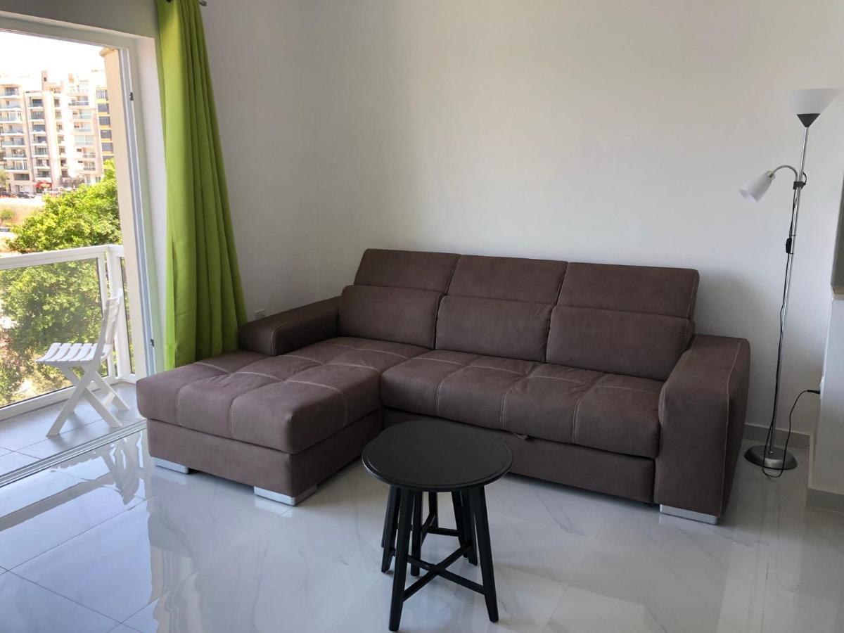 Beautiful Sliema Seaview Apt Екстер'єр фото